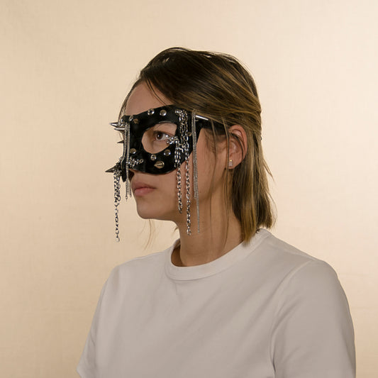 Cone spikes and Chains