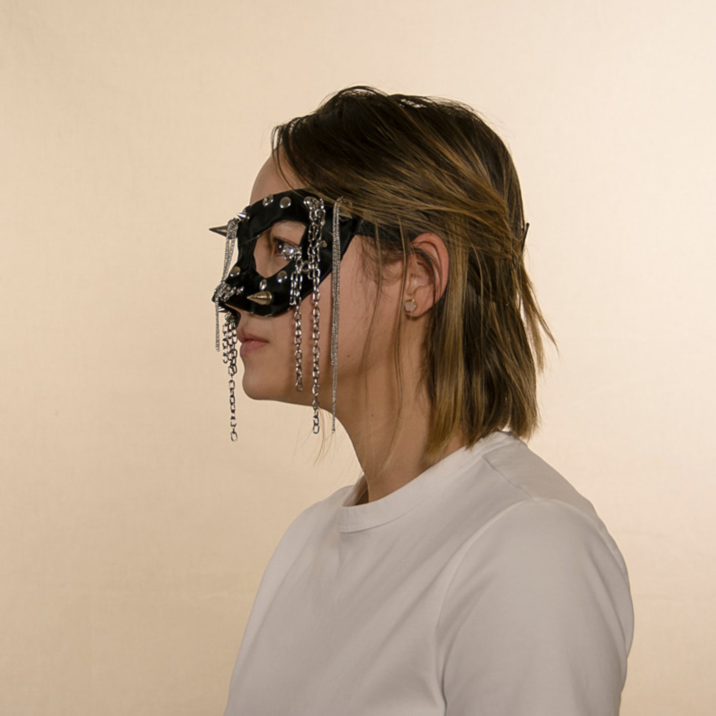 Cone spikes and Chains