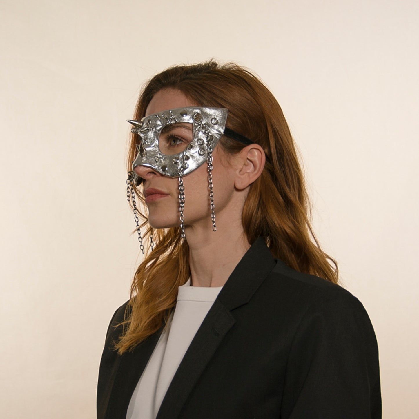 Cone spikes and Chains